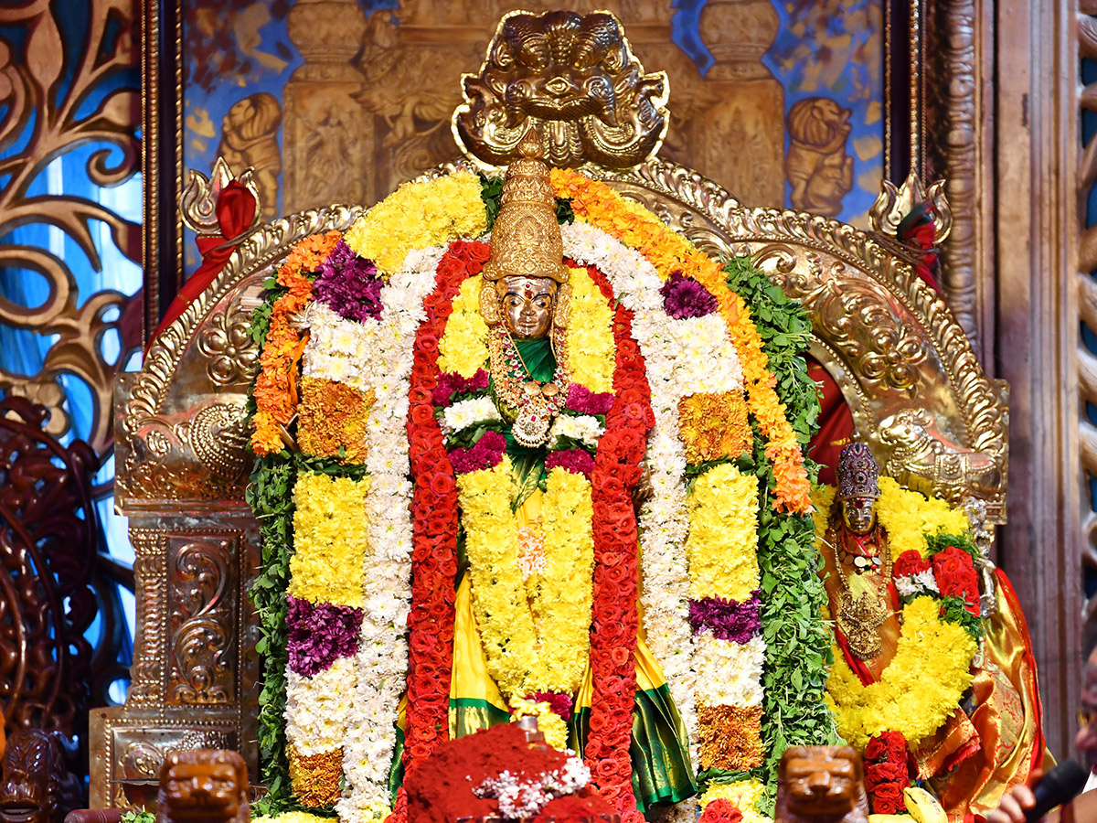 Indrakeeladri Dasara Celebrations 2026 HD Photos12