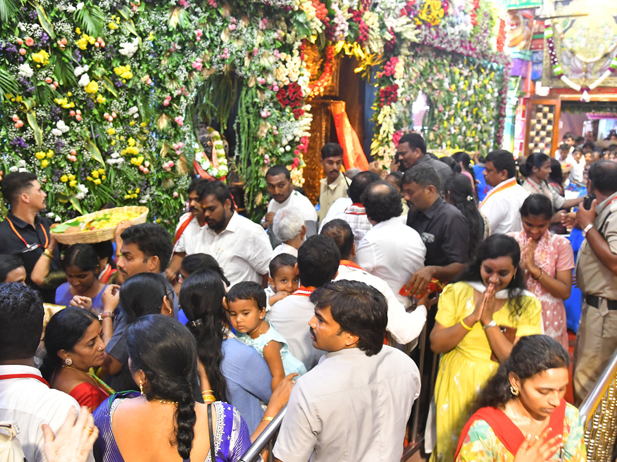 Indrakeeladri Dasara Celebrations 2026 HD Photos6