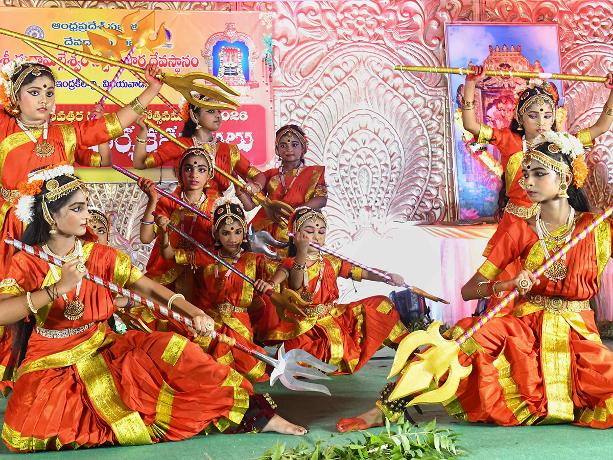 Indrakeeladri Dasara Celebrations 2026 HD Photos8