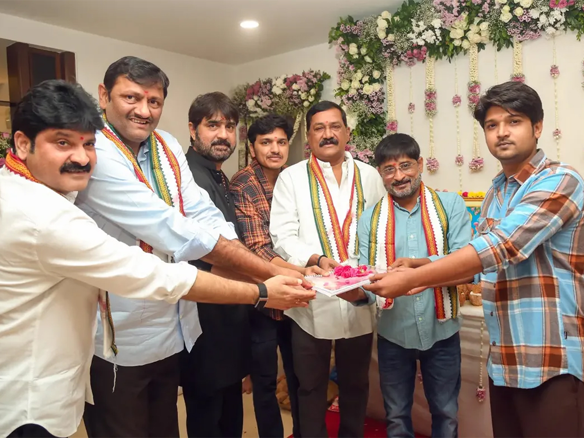 Introducing Medha Meka New Movie in Tollywood4