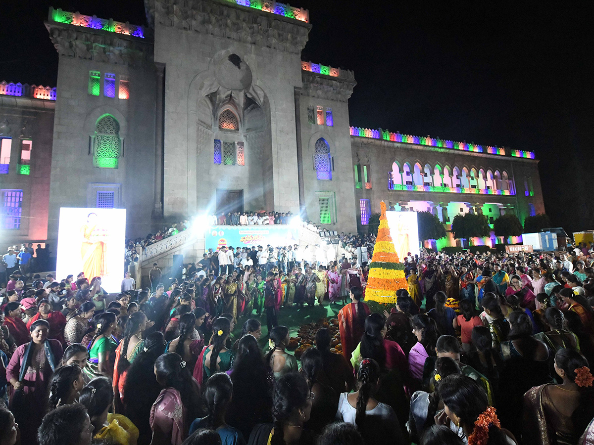 Kalvakuntla Kavitha Bathukamma Celebrations in 2026 Osmania University12