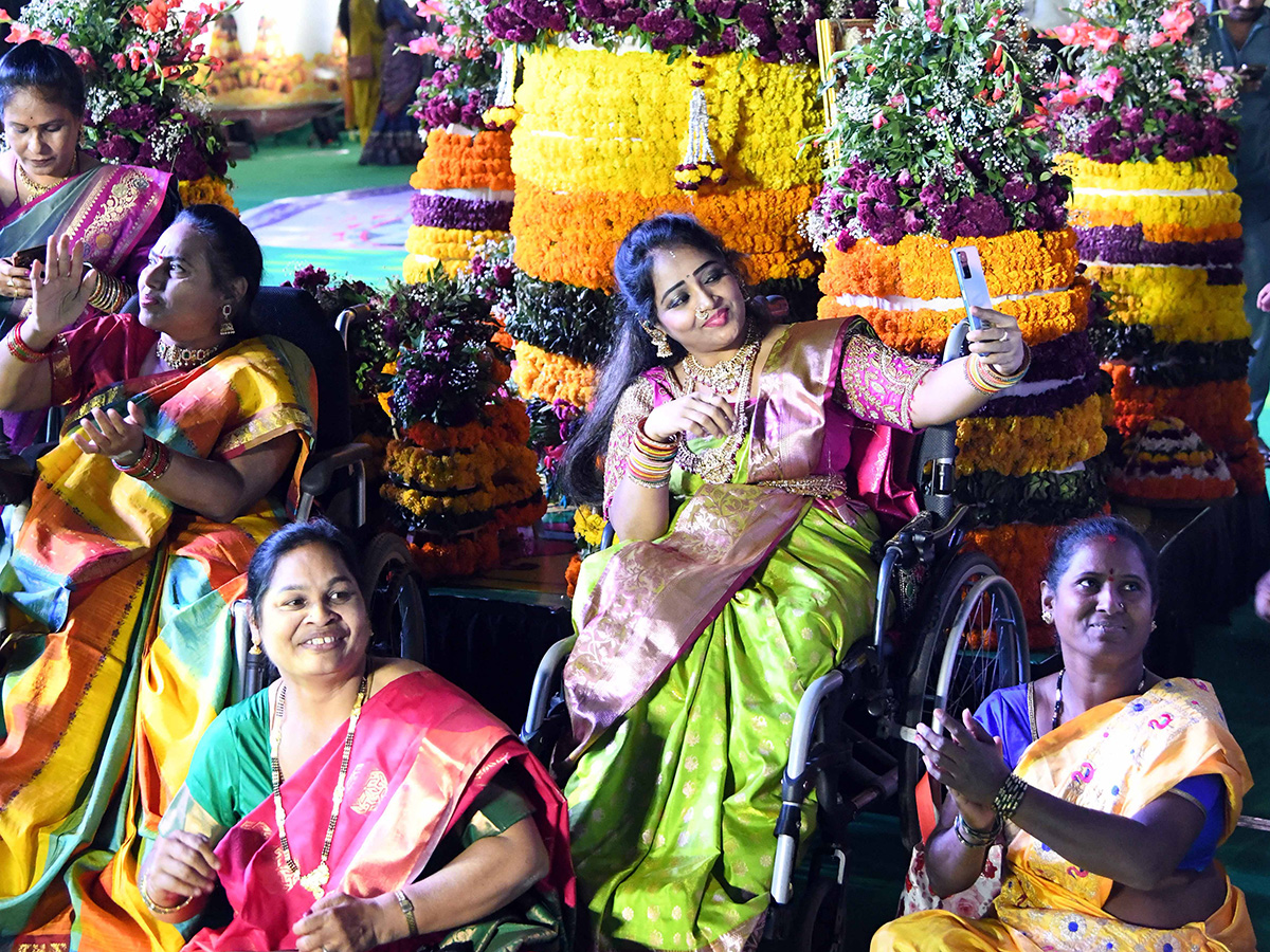 Kalvakuntla Kavitha Bathukamma Celebrations in 2026 Osmania University3