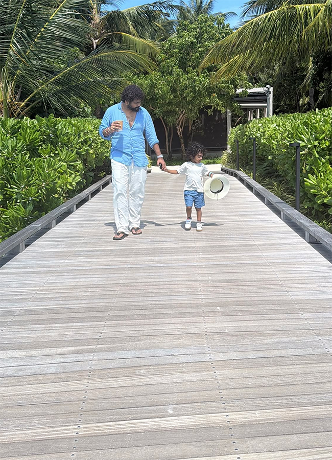 Nayanthara Shared a Glimpse of Her Family Vacation Viral Photos5