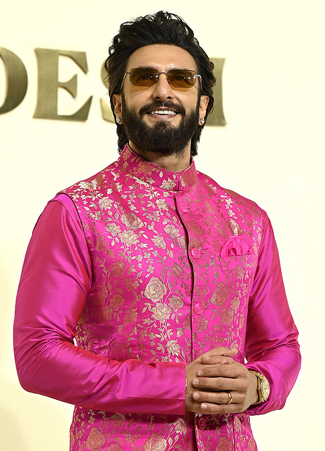 Swadesh at Eros Indian handicraft flagship store launched by Reliance Foundation18