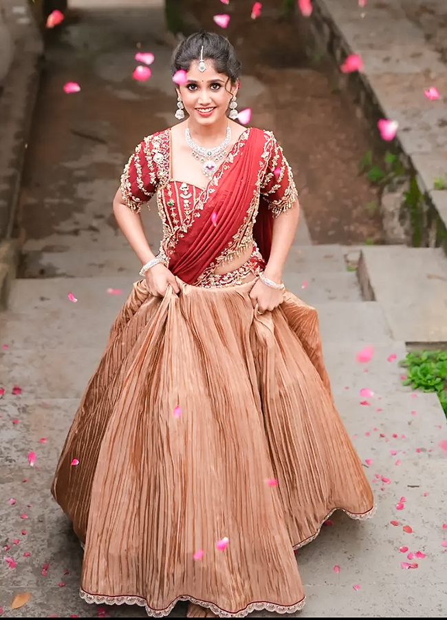 Irumudi Actress Sam Langa Von Looks   13