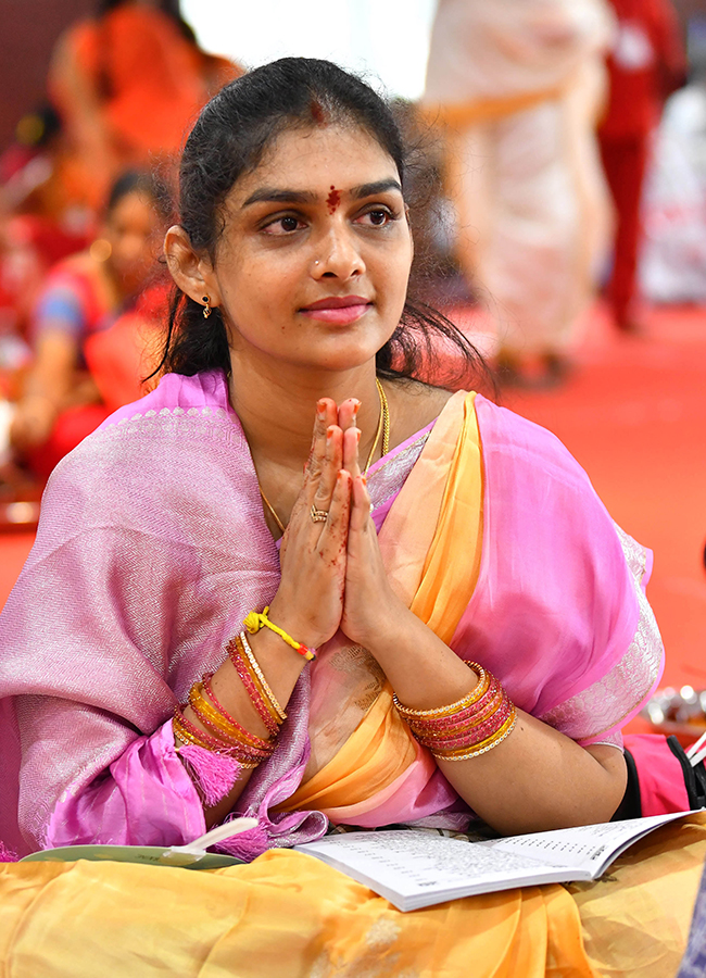 Dasara Navaratri Celebrations In Kanaka Durga Temple Vijayawada20