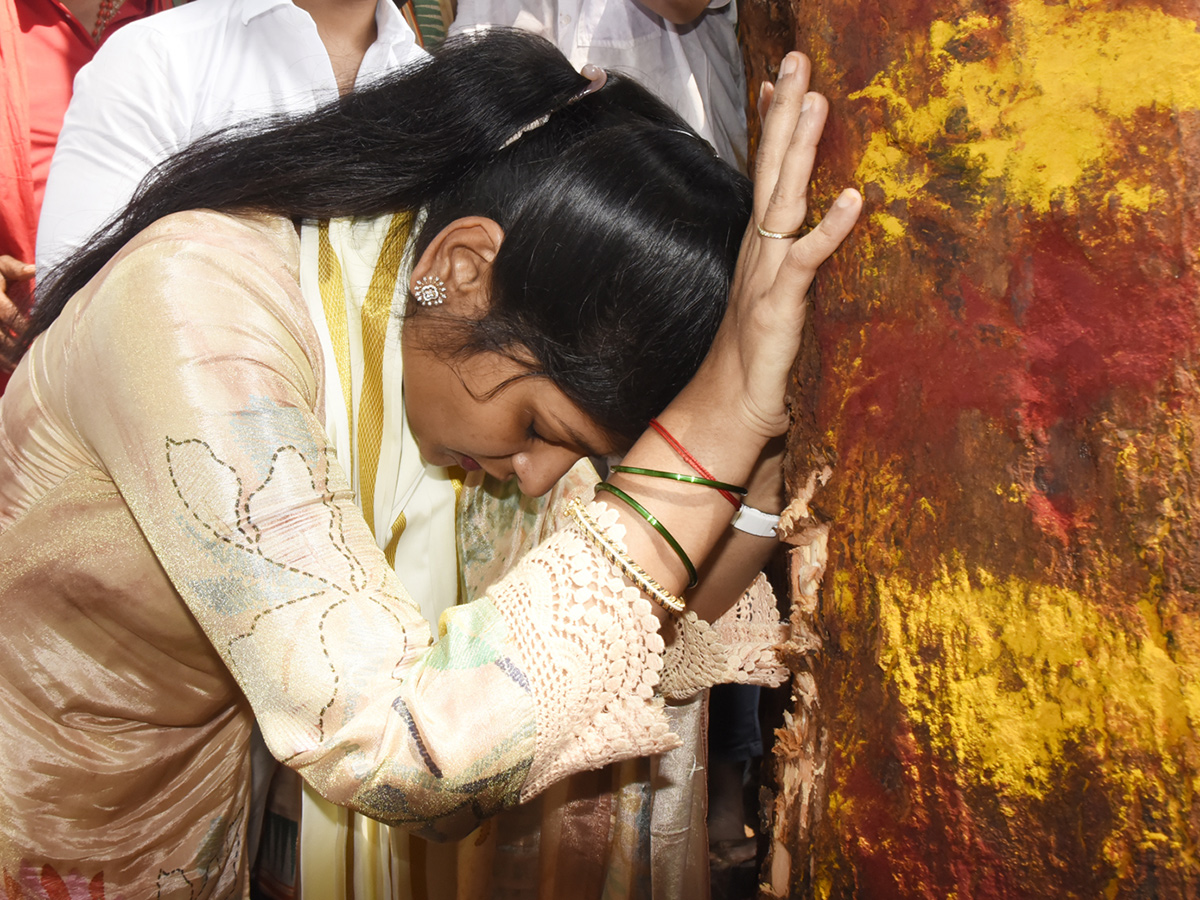 Devotional : Paidi Thalli Sirimanotsavam In Vizianagaram HD Photos27