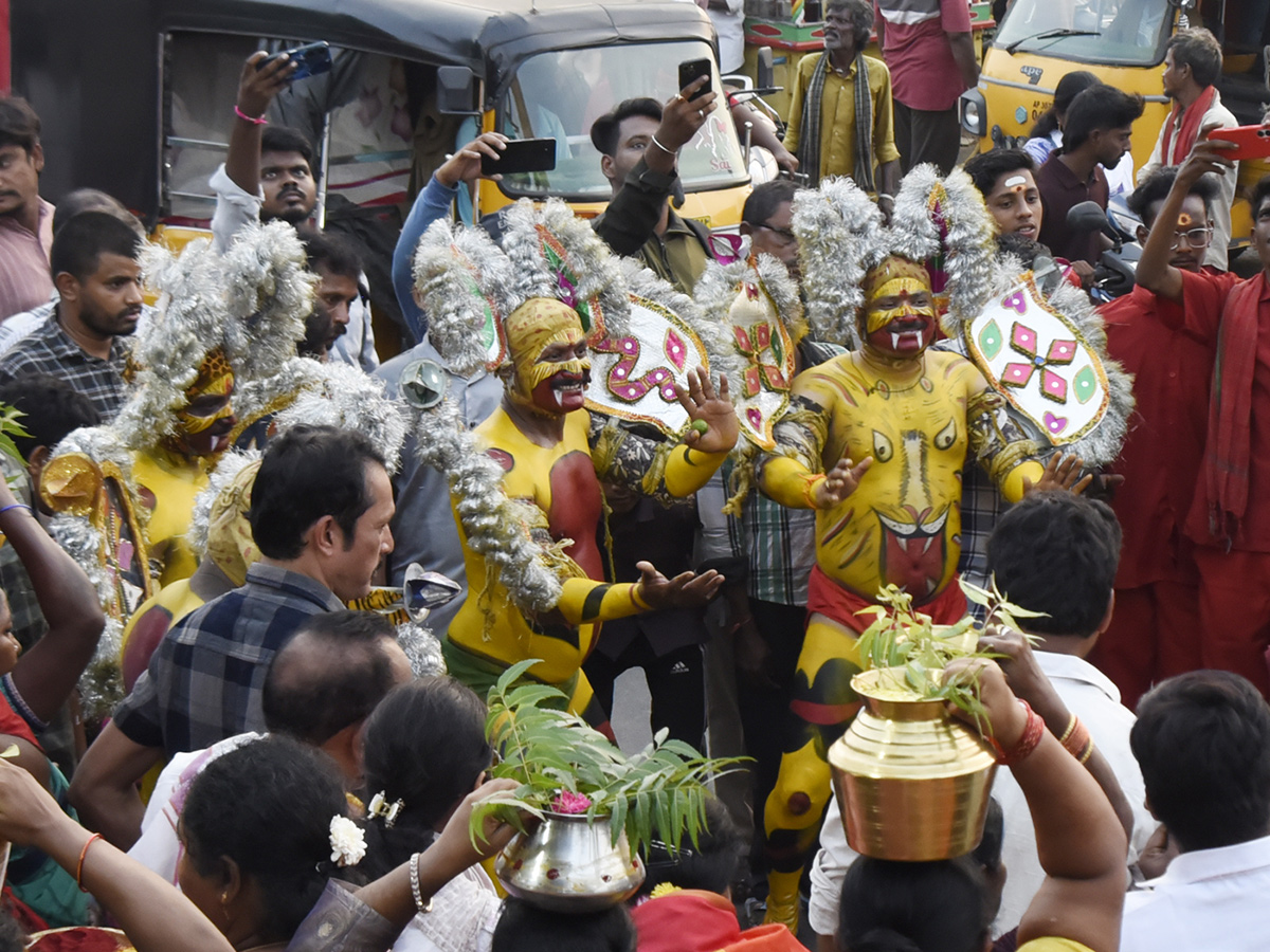 Devotional : Paidi Thalli Sirimanotsavam In Vizianagaram HD Photos5