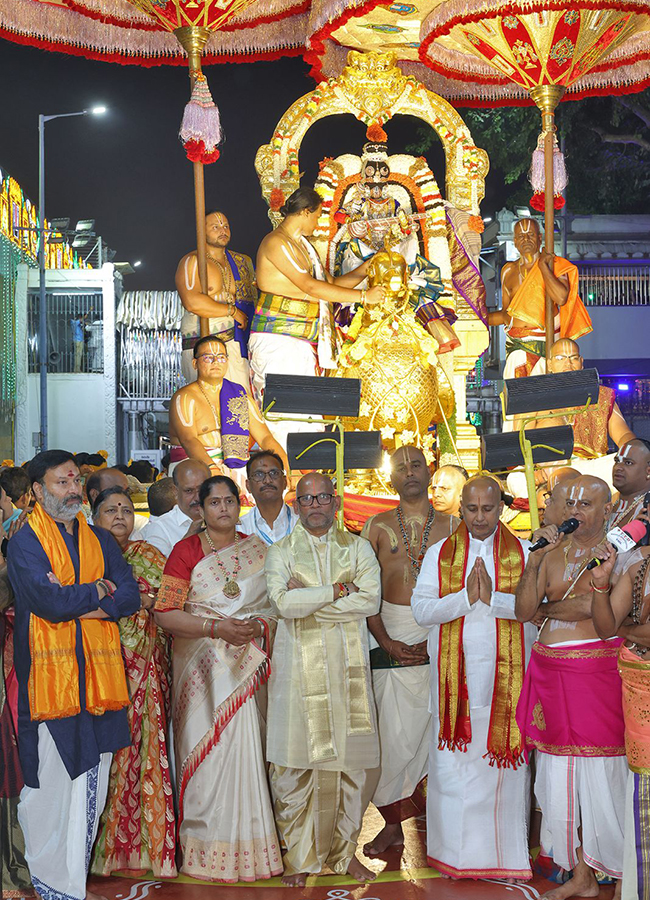 Dussehra 2026 : Hamsa Vahanam Seva in Tirumala HD Photos11