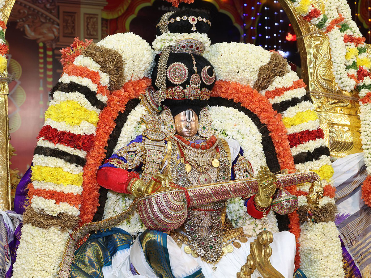 Dussehra 2026 : Hamsa Vahanam Seva in Tirumala HD Photos4