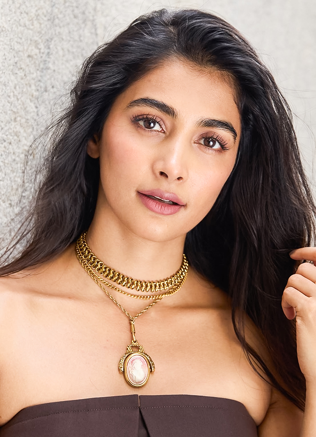 Pooja Hegde Birthday Special8
