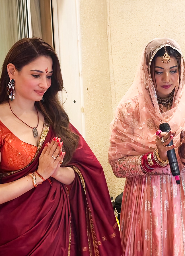 Tamannaah Bhatia has visited the Vaishno Devi shrine14