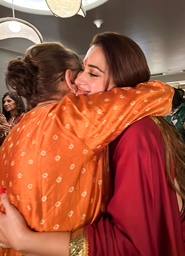 Tamannaah Bhatia has visited the Vaishno Devi shrine17