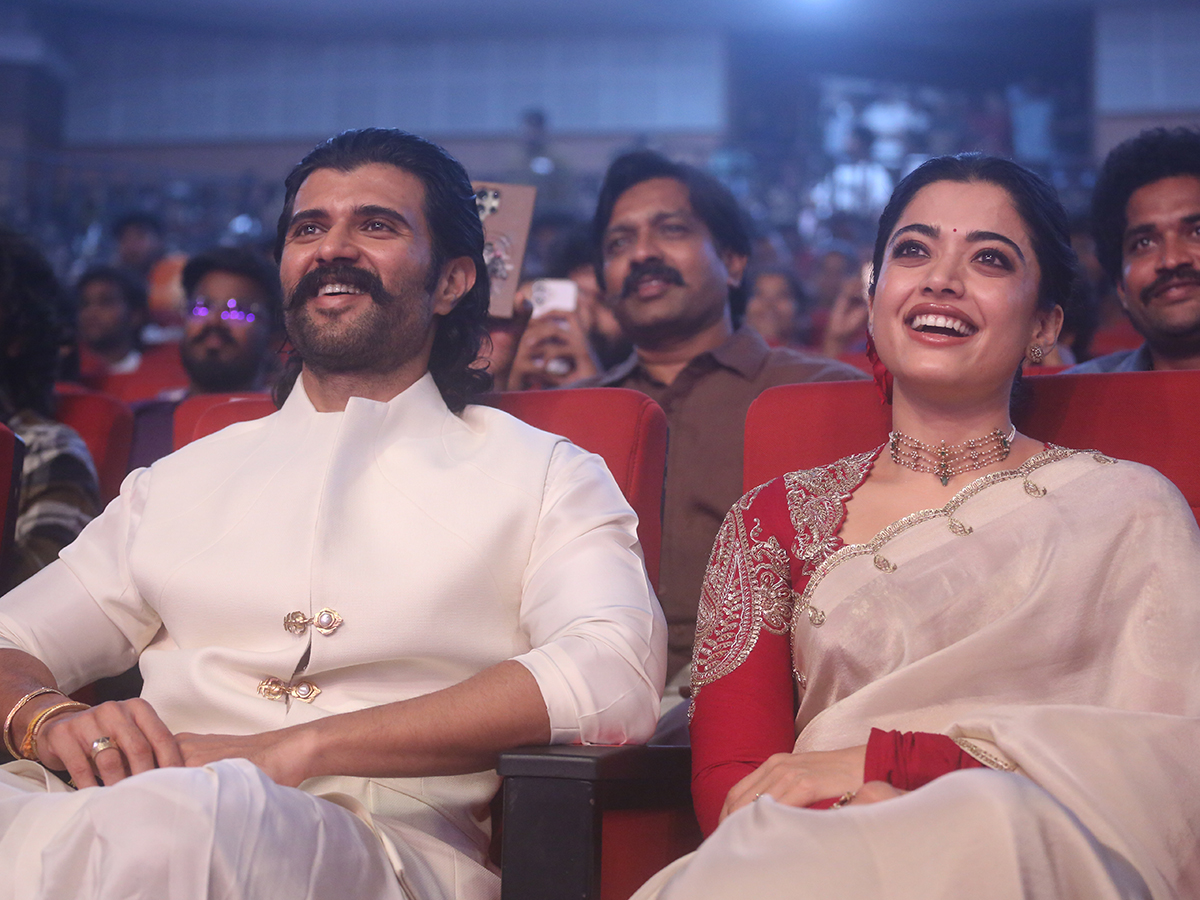 Rashmika Mandanna and Vijay Deverakonda Beautiful Photos6