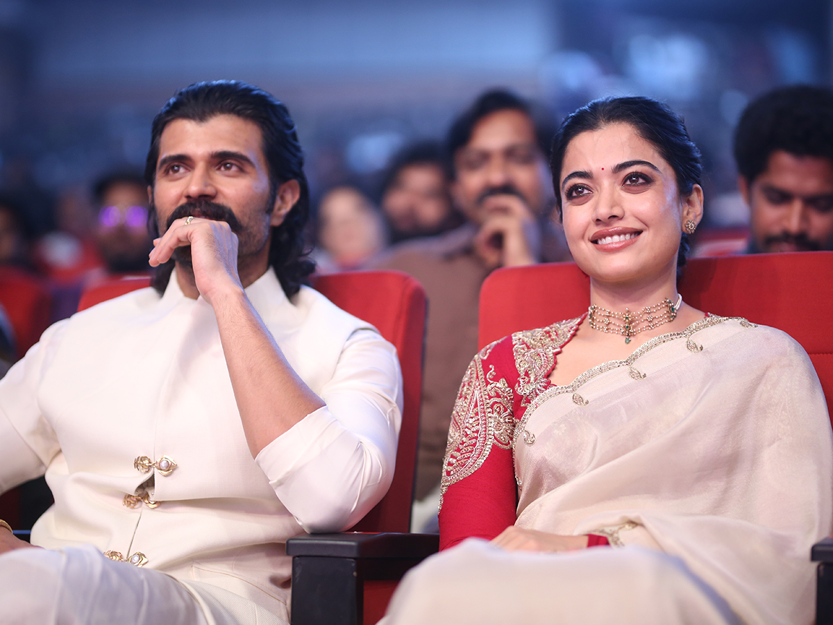 Rashmika Mandanna and Vijay Deverakonda Beautiful Photos7