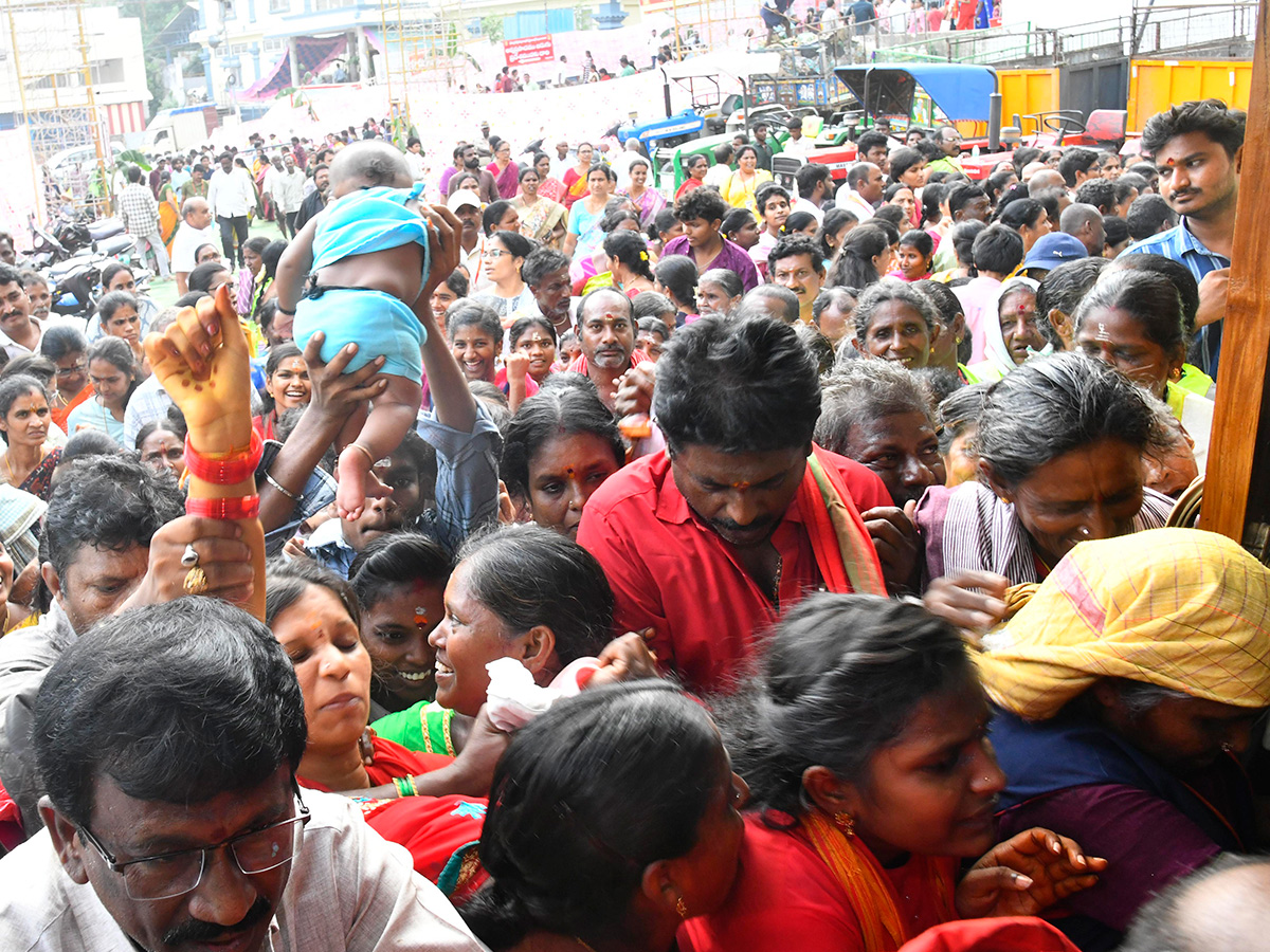 Vijayadashami 2026 Celebrations In Vijayawada Photo Gallery4