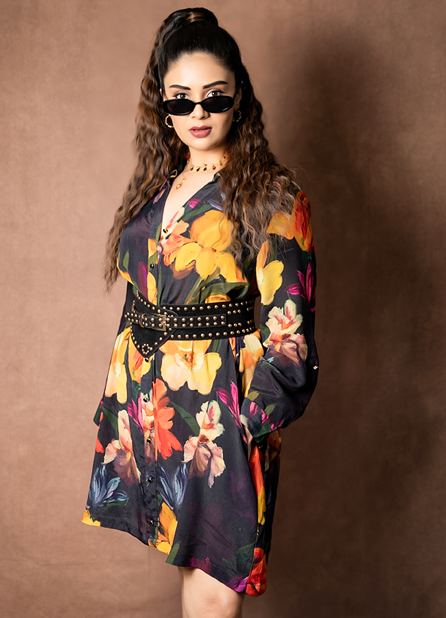 Anchor Sreemukhi Stuns in a Floral Dress 16
