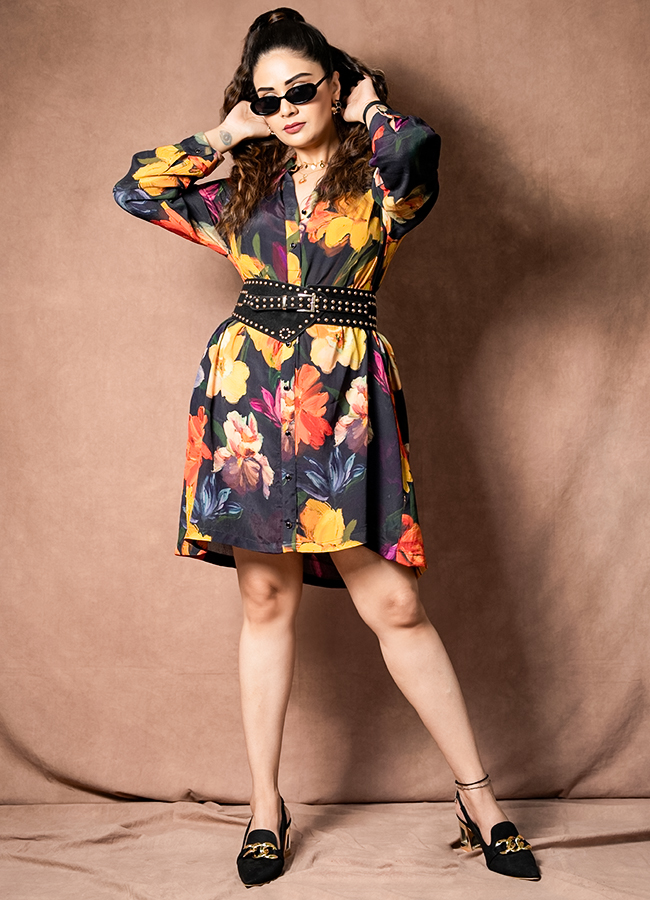 Anchor Sreemukhi Stuns in a Floral Dress 8