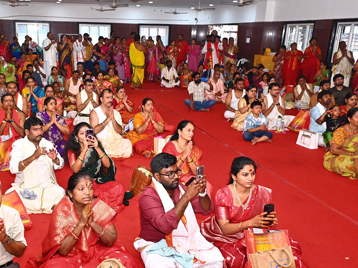 Dasara Sharannavaratri celebrations held with grandeur on Indrakeeladri21