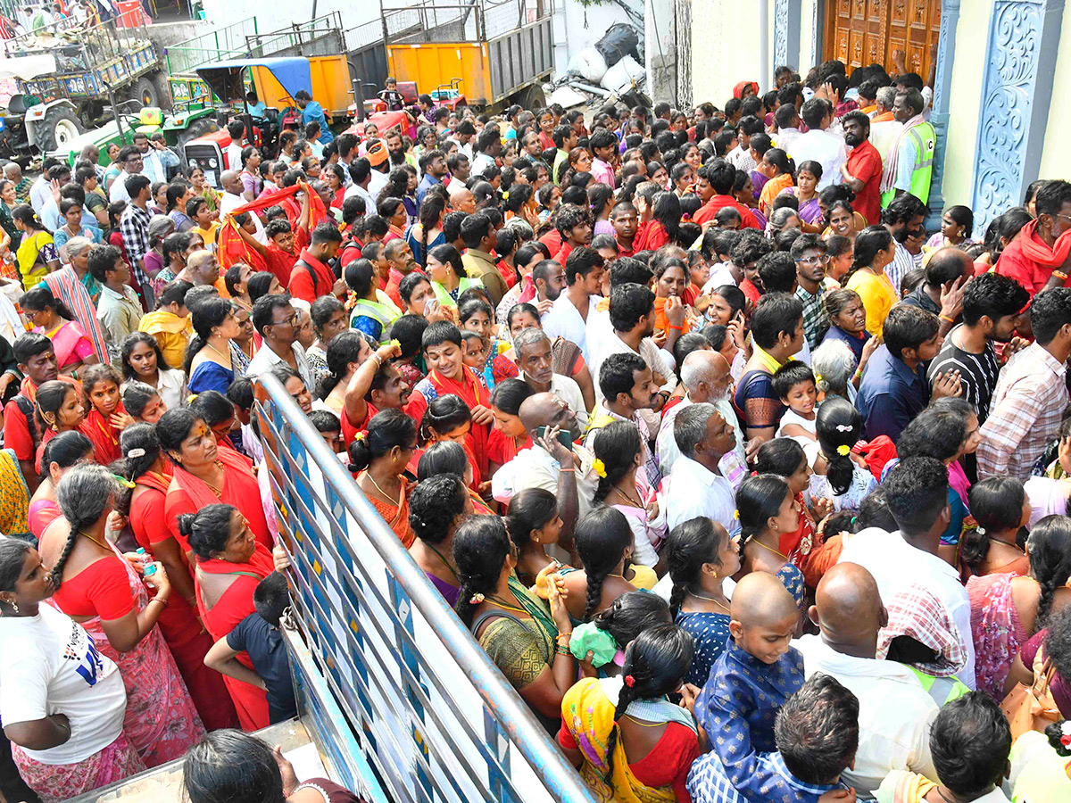 Dasara Sharannavaratri celebrations held with grandeur on Indrakeeladri30