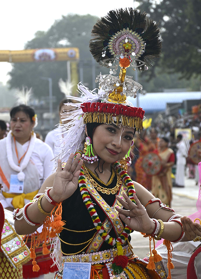 Lord Venkateswara on Kalpavriksha Vahanam16