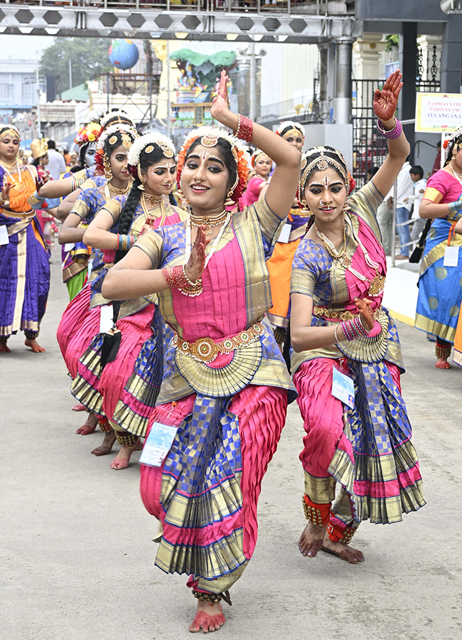 Lord Venkateswara on Kalpavriksha Vahanam20