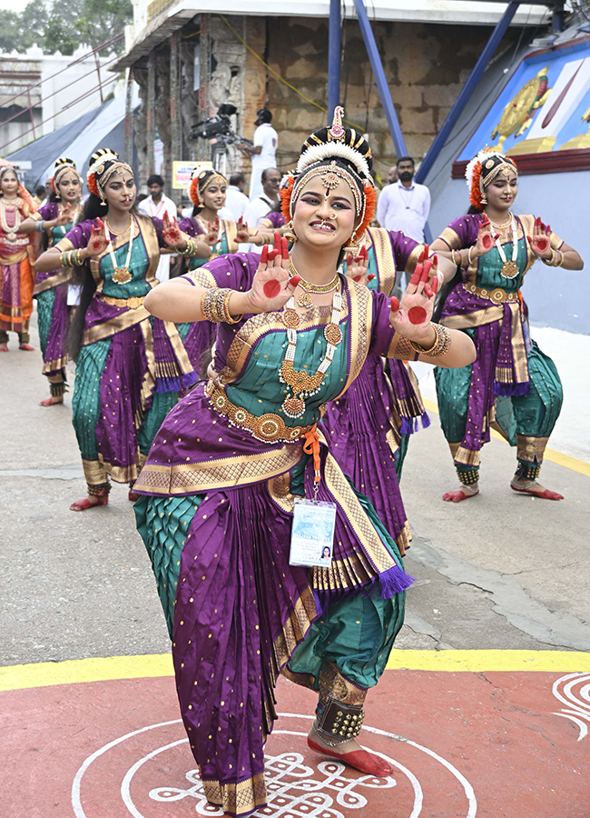 Lord Venkateswara on Kalpavriksha Vahanam22