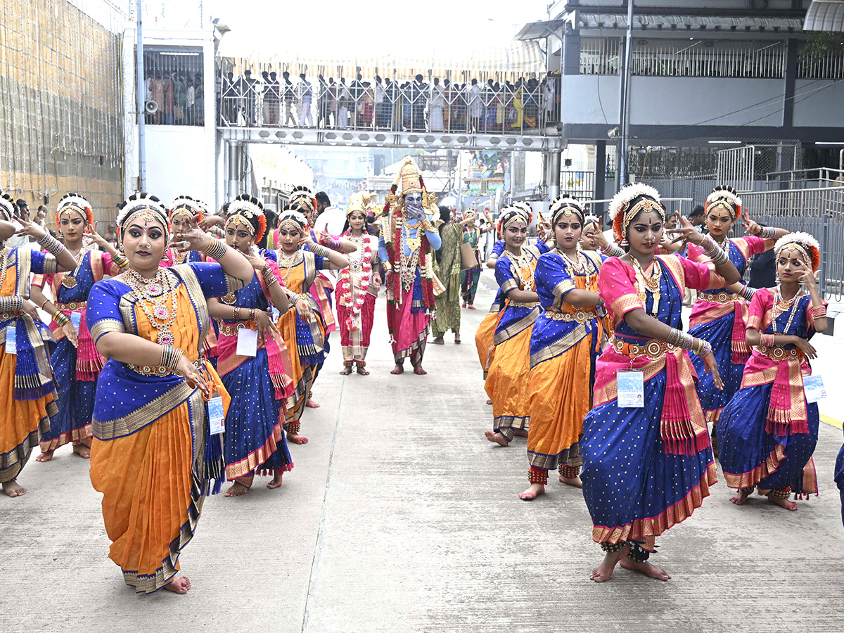 Lord Venkateswara on Kalpavriksha Vahanam30