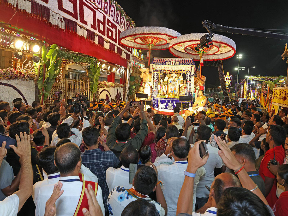 Navaratri Brahmotsavams 2026 in Tirumala HD Photos4