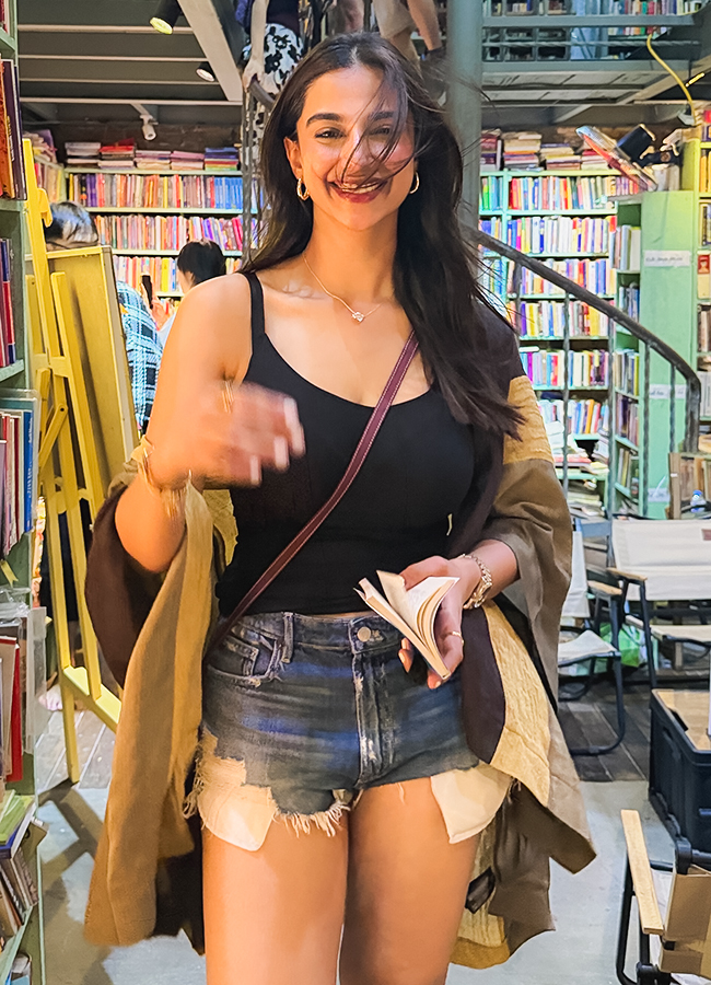 Meenakshi Chaudhary Enjoys Vietnam Trip: Photos12