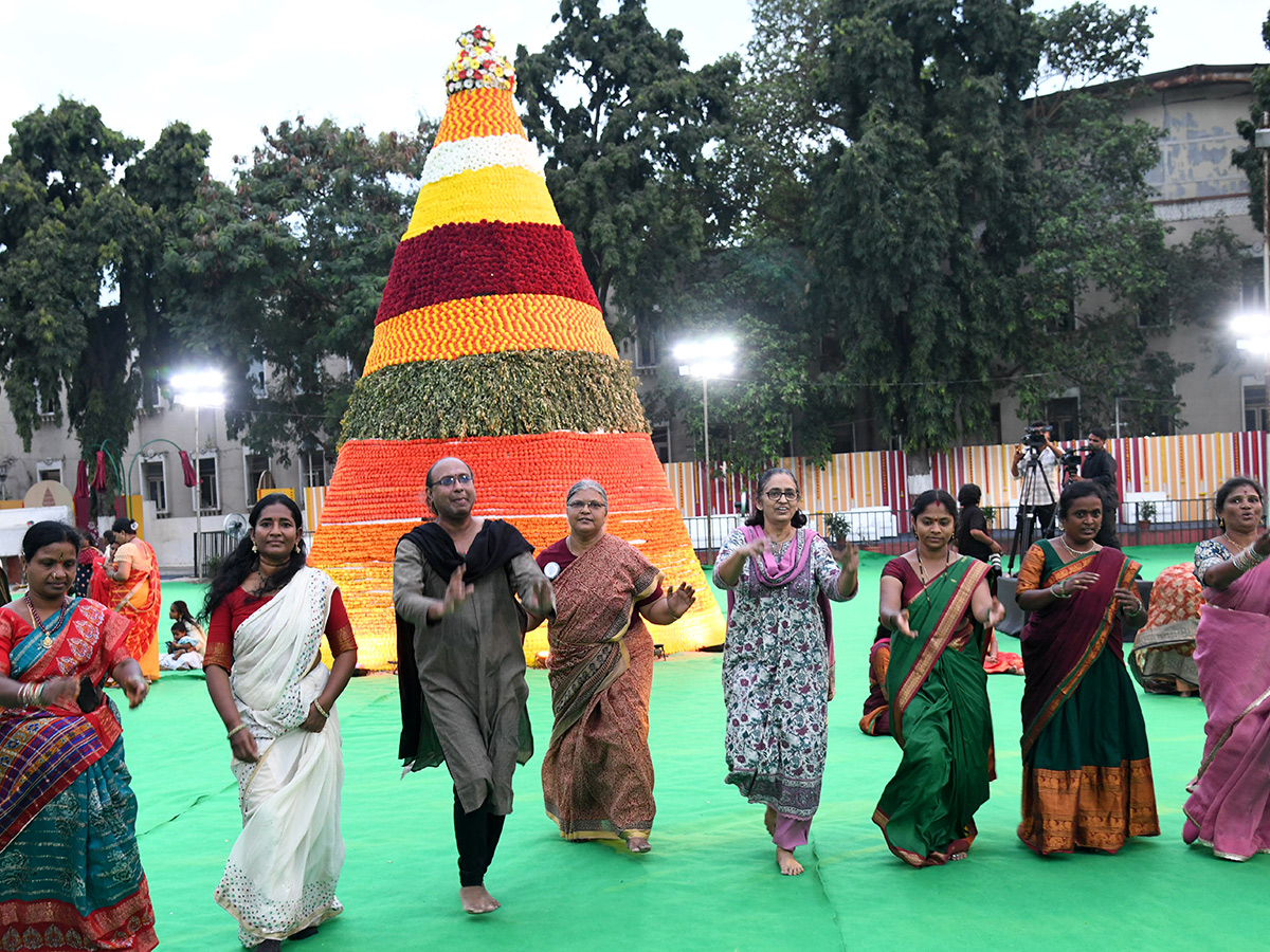 Bathukamma Celebrations at Nampally Public Gardens7
