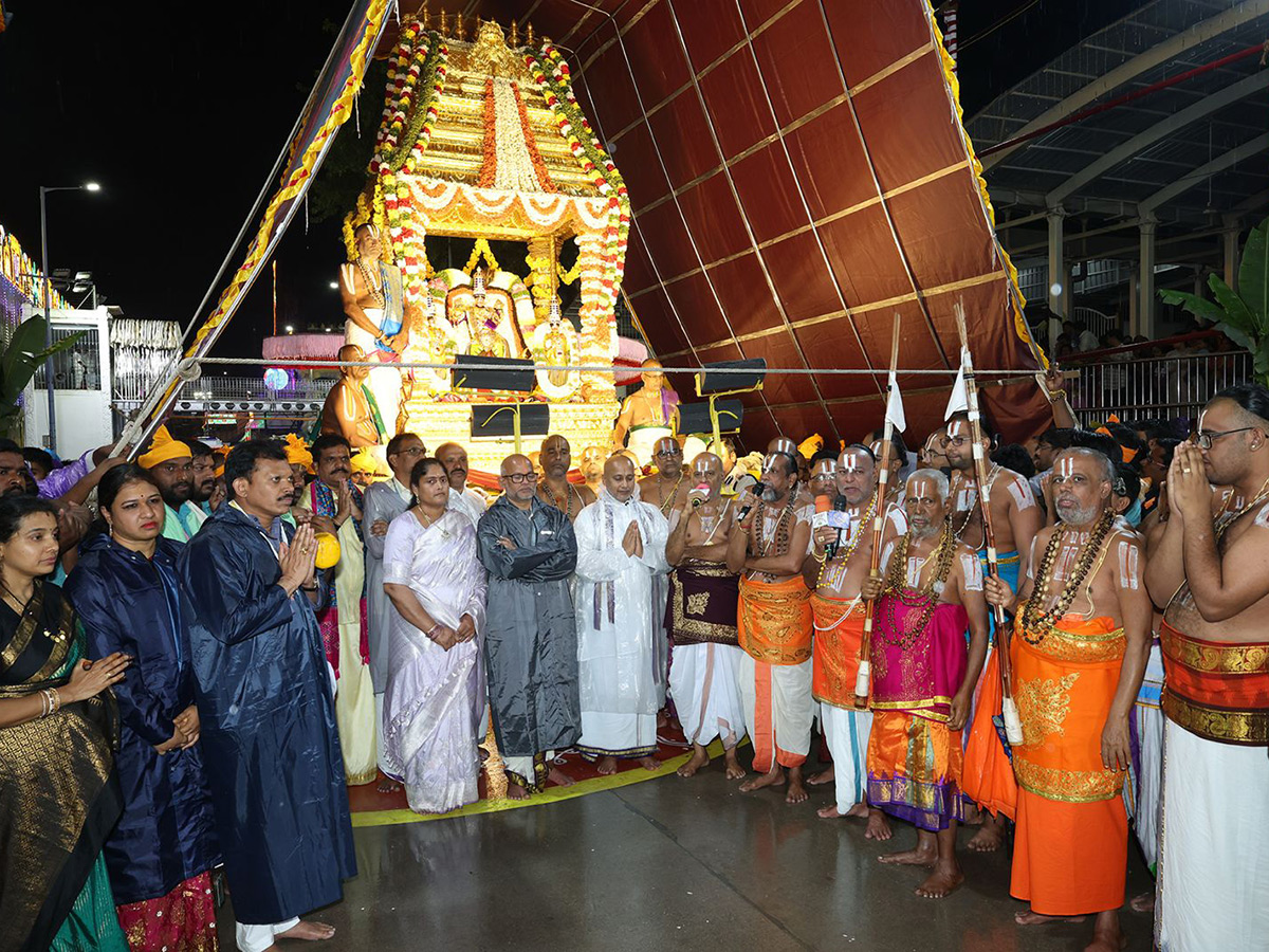 Tirumala : Sarvabhoopala Vahanam Srivari Brahmotsavam4