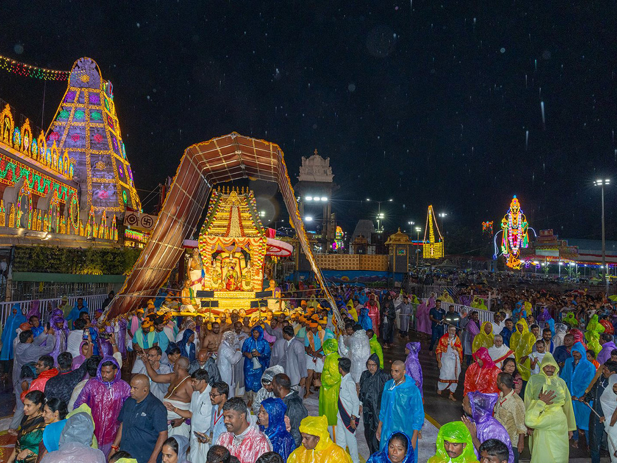Tirumala : Sarvabhoopala Vahanam Srivari Brahmotsavam7