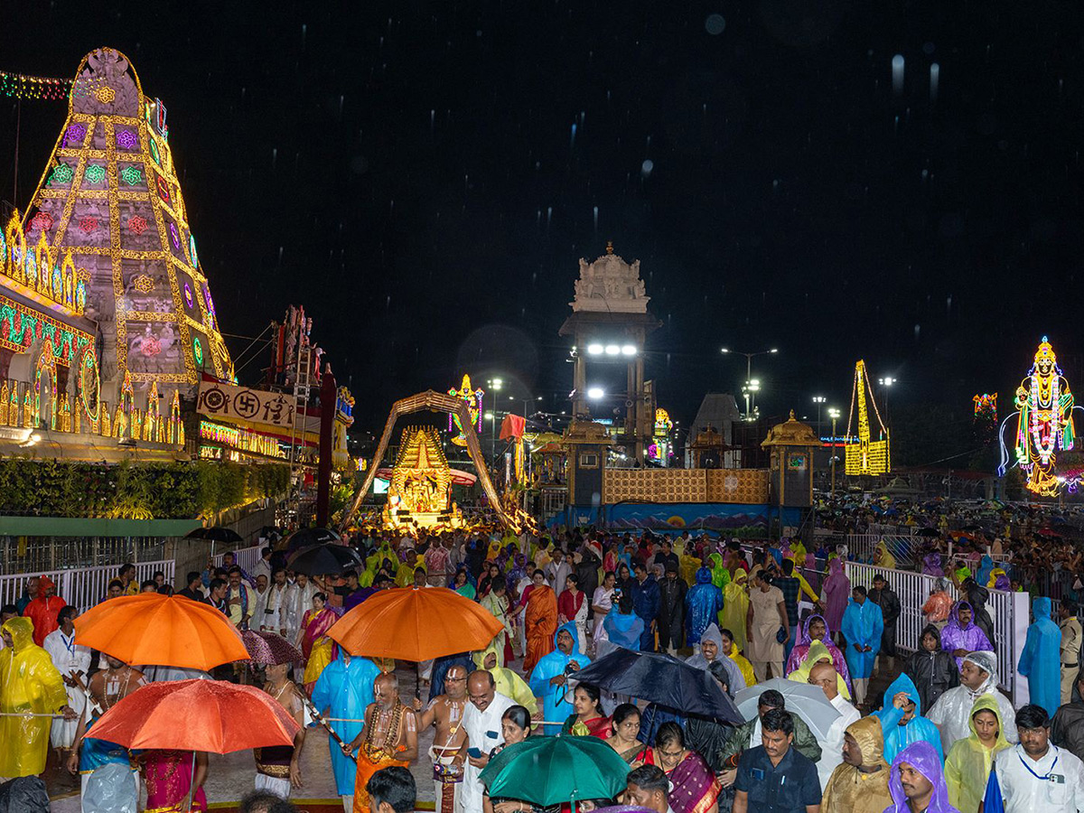 Tirumala : Sarvabhoopala Vahanam Srivari Brahmotsavam8