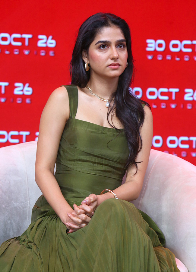Actress Anaswara Rajan Latest Photos20