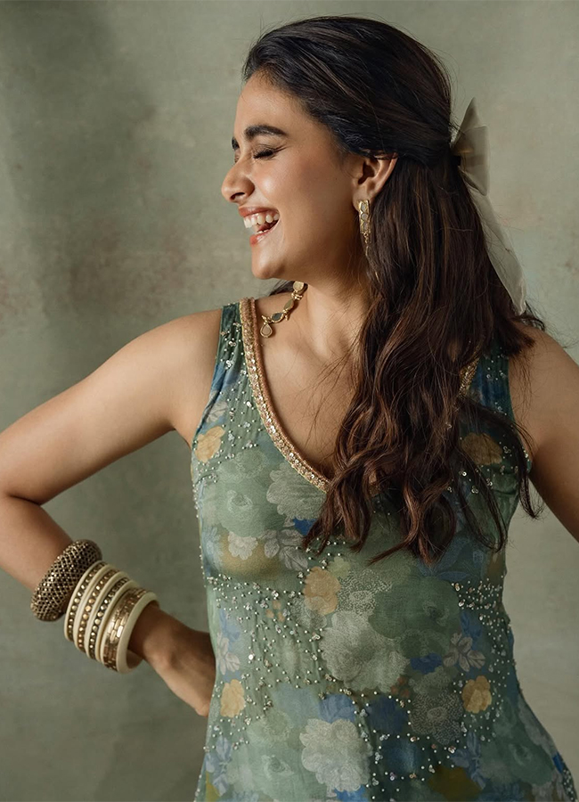 Actress Keerthy Suresh Birthday Celebrations Viral Photos10