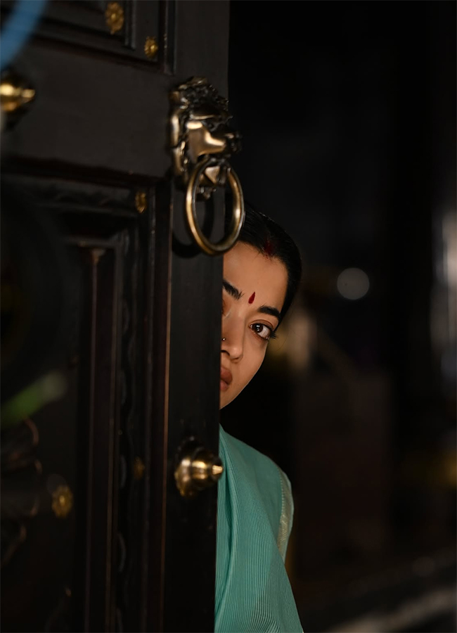 Actress Rashmika Mandanna Ranabaali Working Stills 7