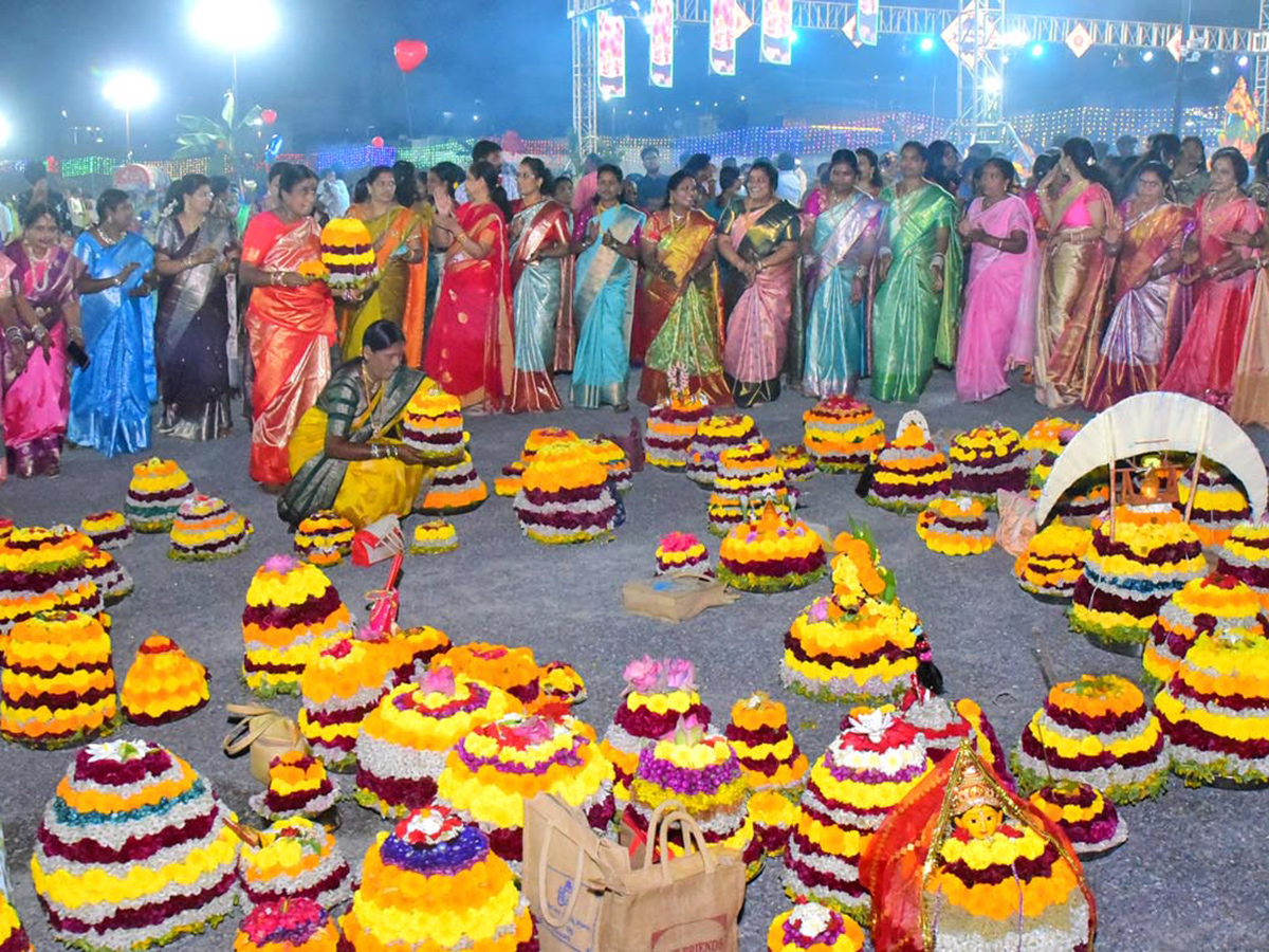 Bathukamma Celebrations in Karimnagar district13