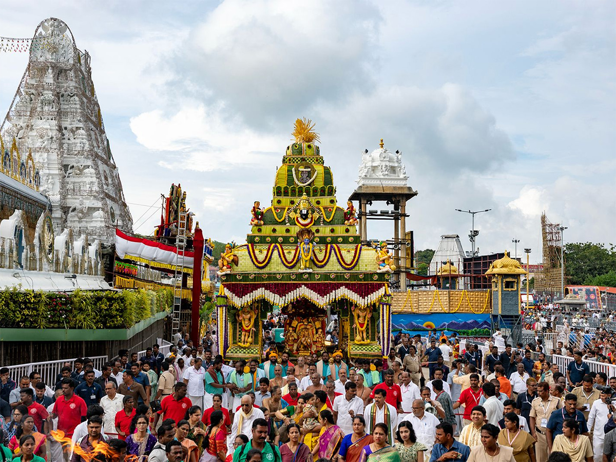 Pushpaka Vikamanam Srivari Brahmotsavam 202614