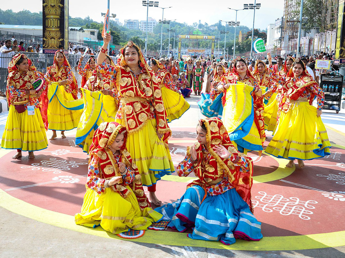 Srivari Navaratri Brahmotsavams Hanumantha Vahana Seva12
