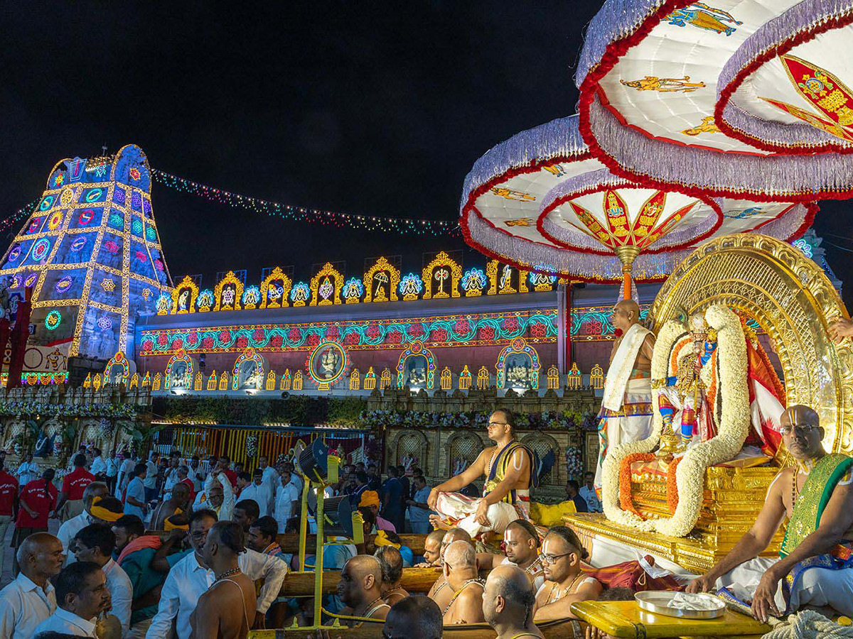 Chandraprabha Vahanam Navratri Brahmotsavam in Tirumala4