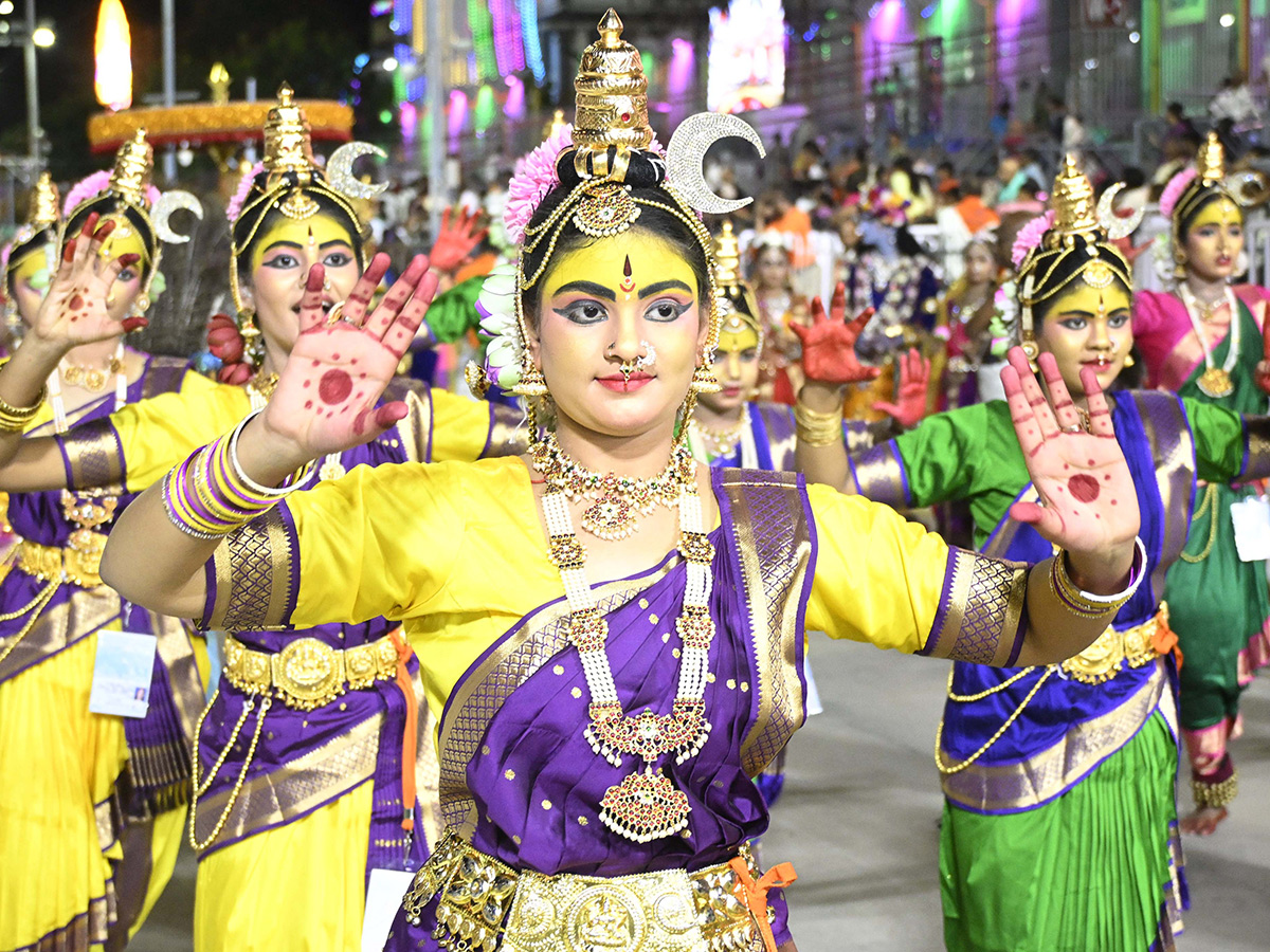 Chandraprabha Vahanam Navratri Brahmotsavam in Tirumala8