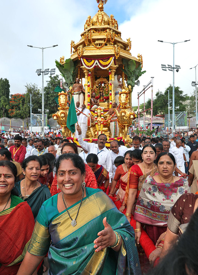 Navratri Brahmotsavam in Tirumala HD Photos14