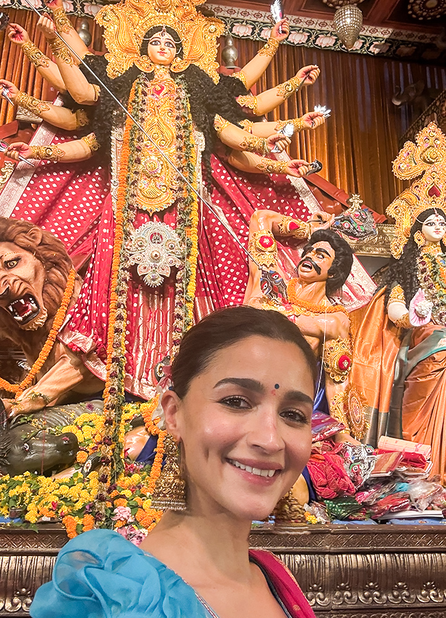 Alia Bhatt Navratri Special Photos 9