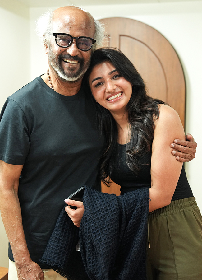 Mirna Menon and Rajinikanth Photos Viral 3