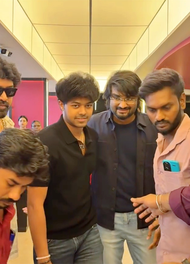 CM Vijay’s Wife Sangeetha Watches Son Jason Sanjay’s ‘Sigma’ Photos8