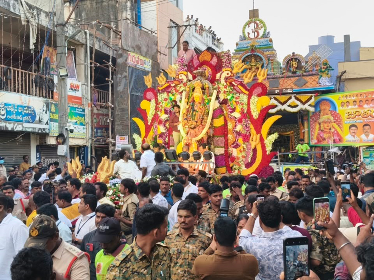 Tirupati : Venkatagiri Poleramma Jatara Photos16