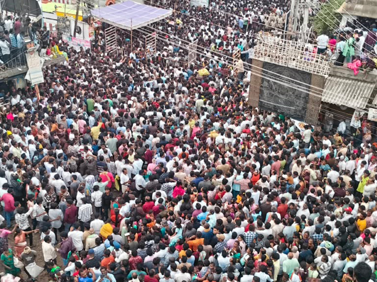 Tirupati : Venkatagiri Poleramma Jatara Photos22