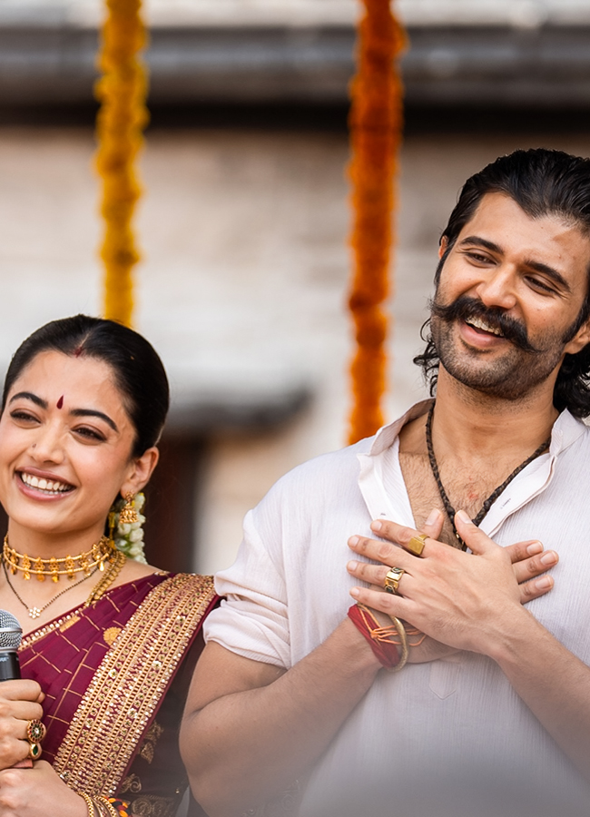 Vijay Rashmika Dasara Special Photos6