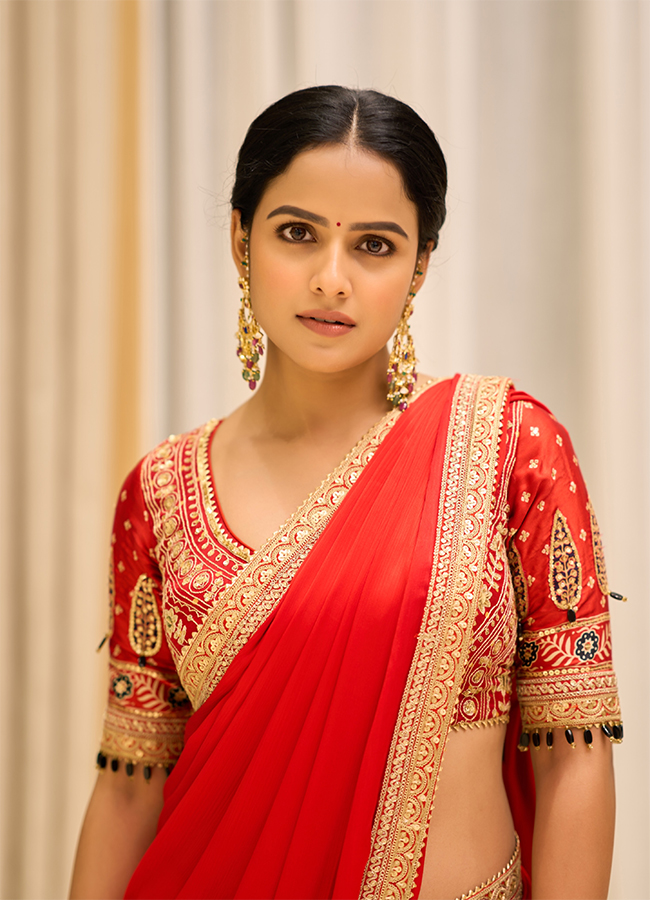 Celebrities extend Vijayadashami wishes7